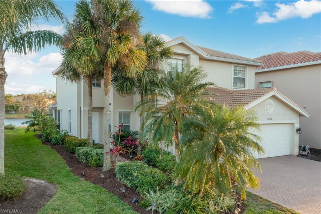 BOTANICA LAKES - Residential