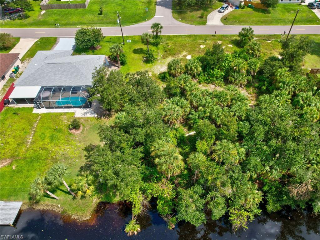 PORT CHARLOTTE - Land