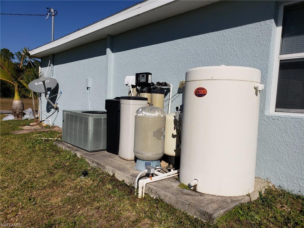 CAPE CORAL - Residential Lease