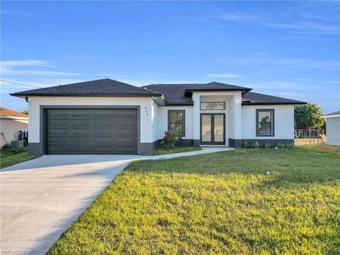 920 Larkwood AVE LEHIGH ACRES FL 33974