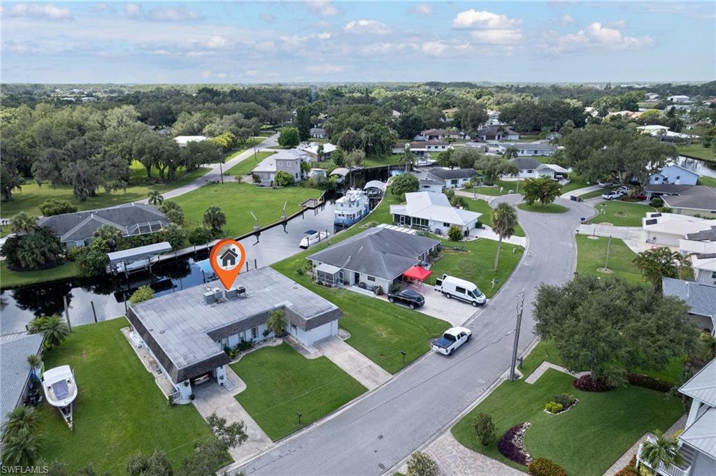 PARADISE SHORES - Residential