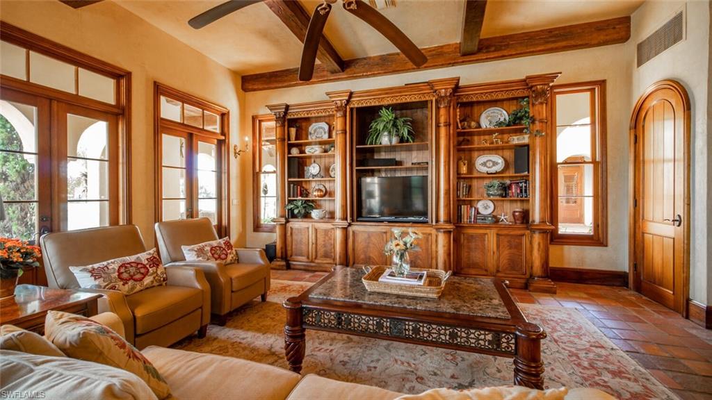 QUAIL WEST - Residential