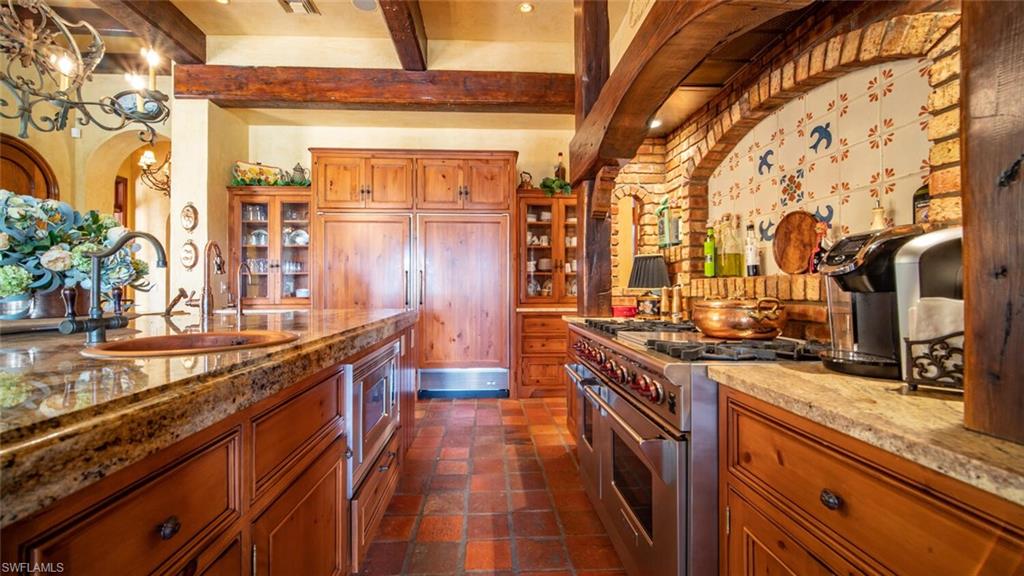 QUAIL WEST - Residential