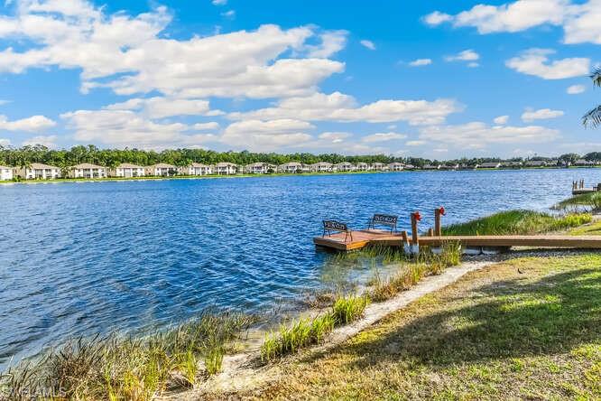 LAKEPORT VILLAS - Residential