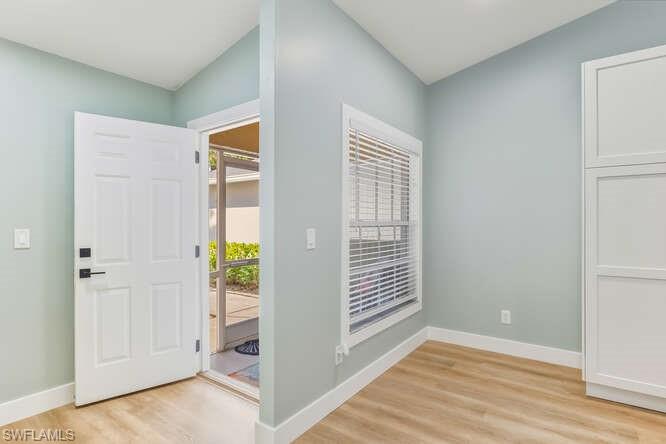 LAKEPORT VILLAS - Residential