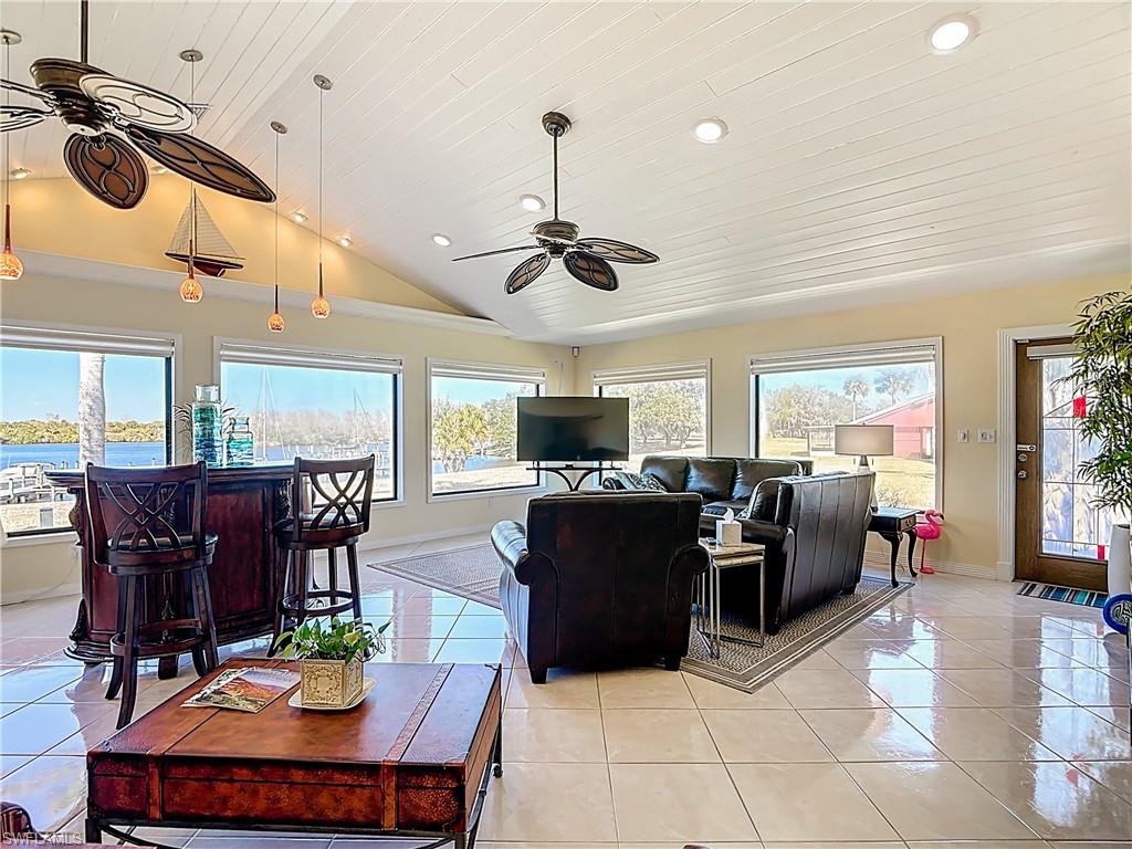 VILLAS AT RIVER RUN - Residential