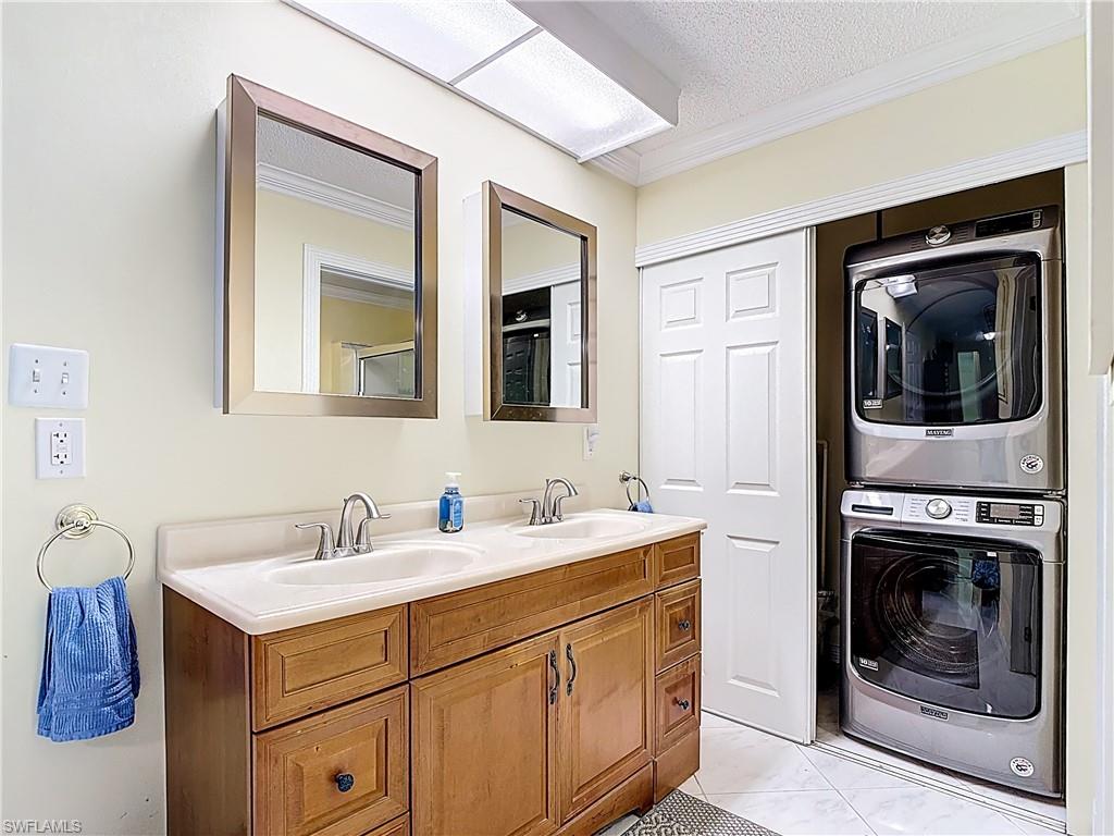 VILLAS AT RIVER RUN - Residential