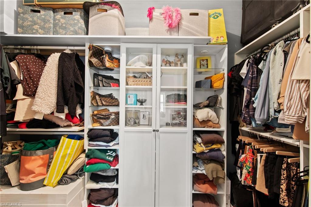 TERRA VISTA - Residential