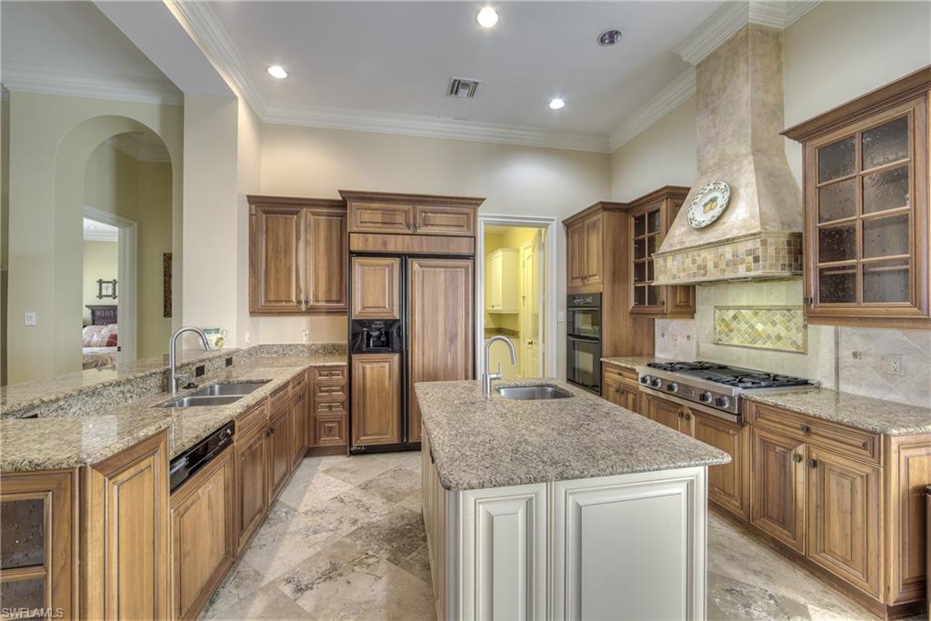 MAGNOLIA BEND - Residential