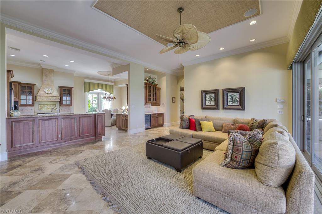 MAGNOLIA BEND - Residential