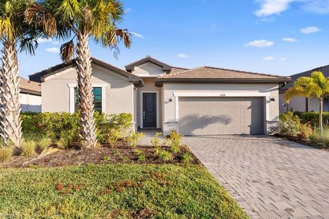 13838 Hunter Oak DR FORT MYERS FL 33913