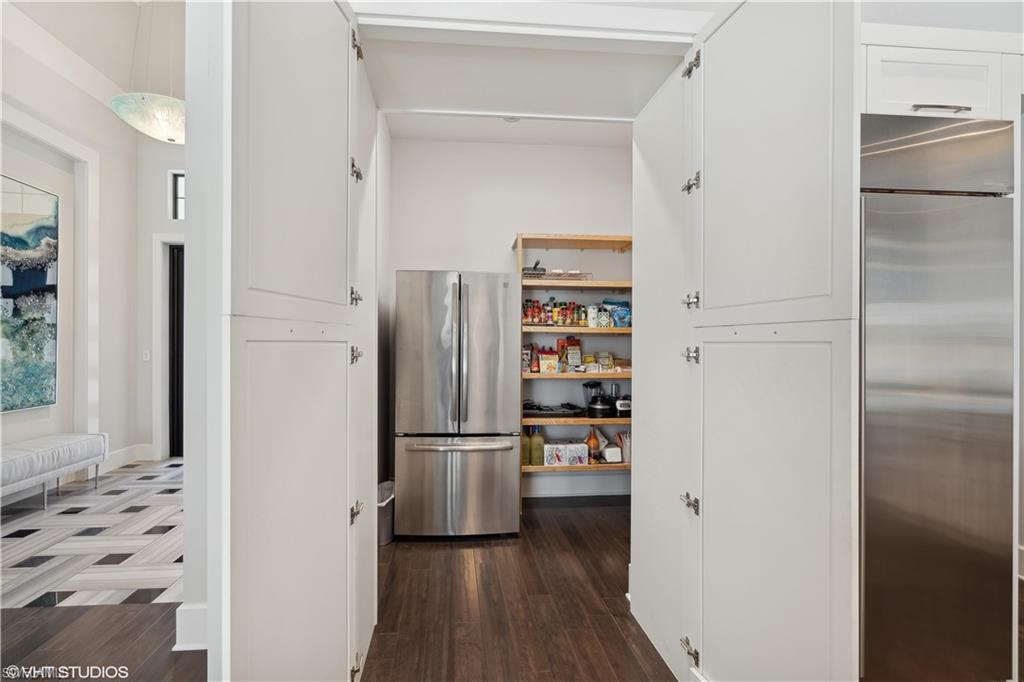 SALERNO - Residential