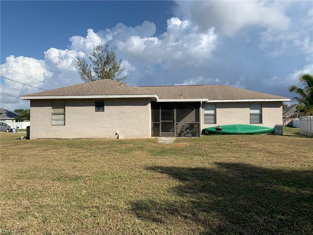 CAPE CORAL - Residential