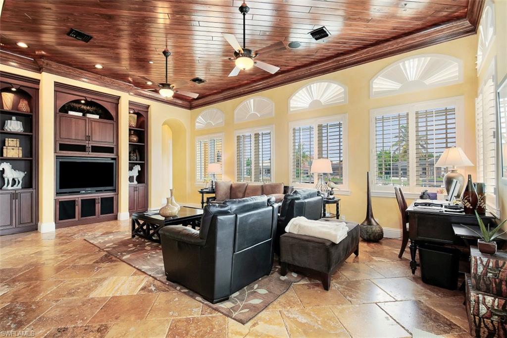 CAPE HARBOUR - Residential