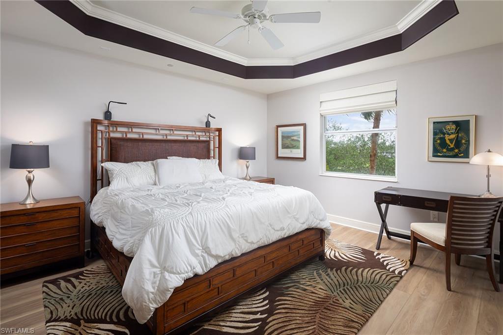 VISTA POINTE - Residential