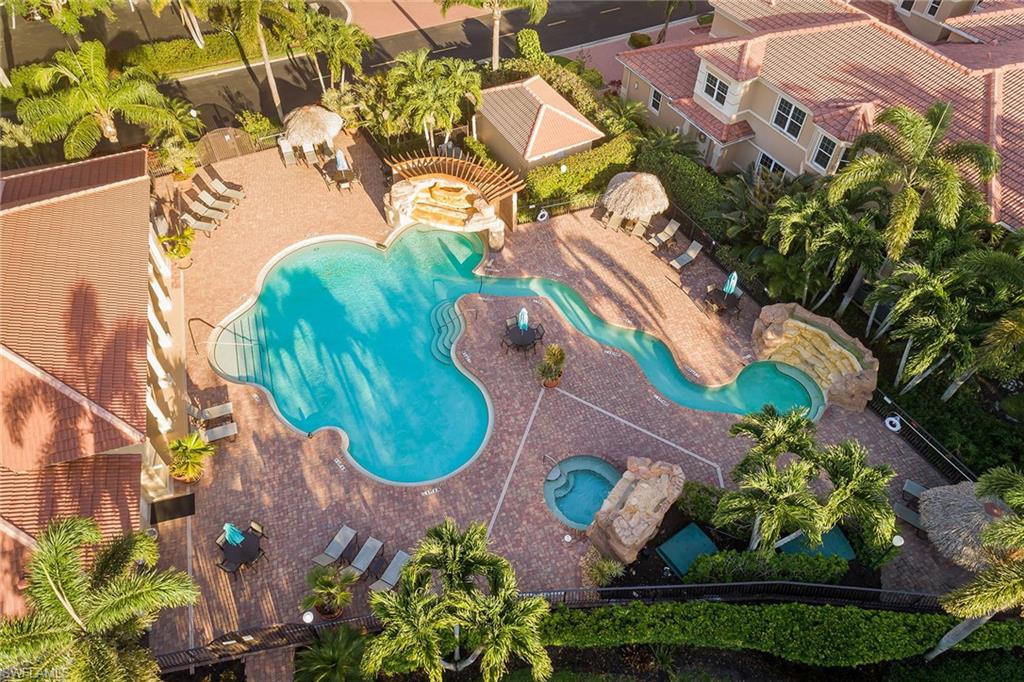 VISTA POINTE - Residential