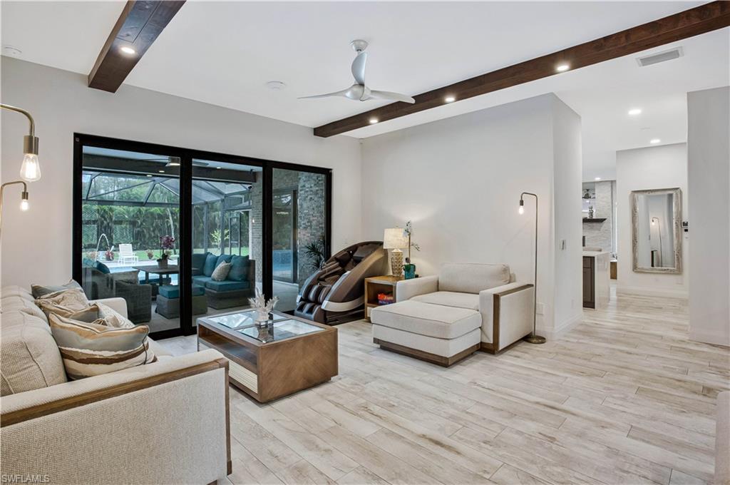 5455 Tamarind Ridge DR