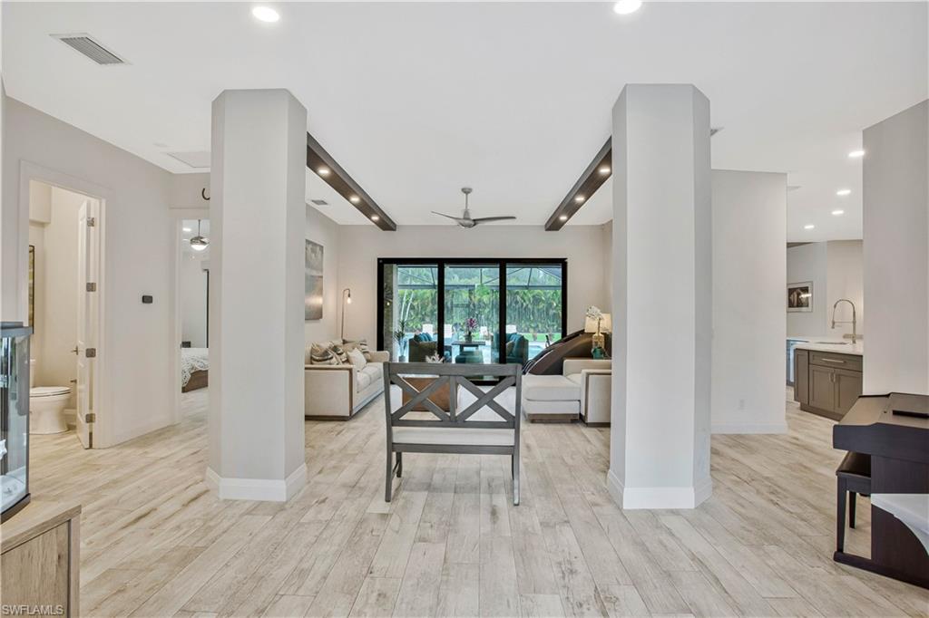 5455 Tamarind Ridge DR
