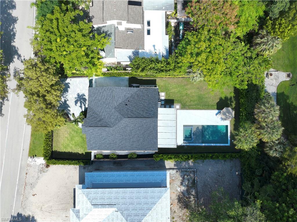 LAKE PARK - Residential