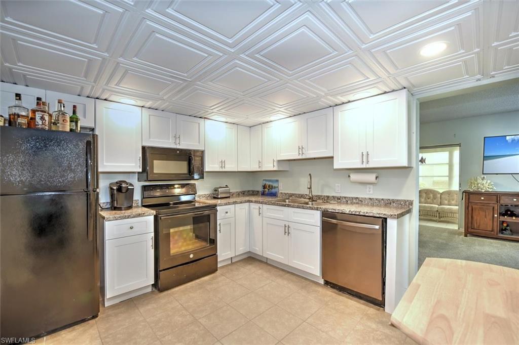 BAY HARBOR CLUB CONDO - Residential