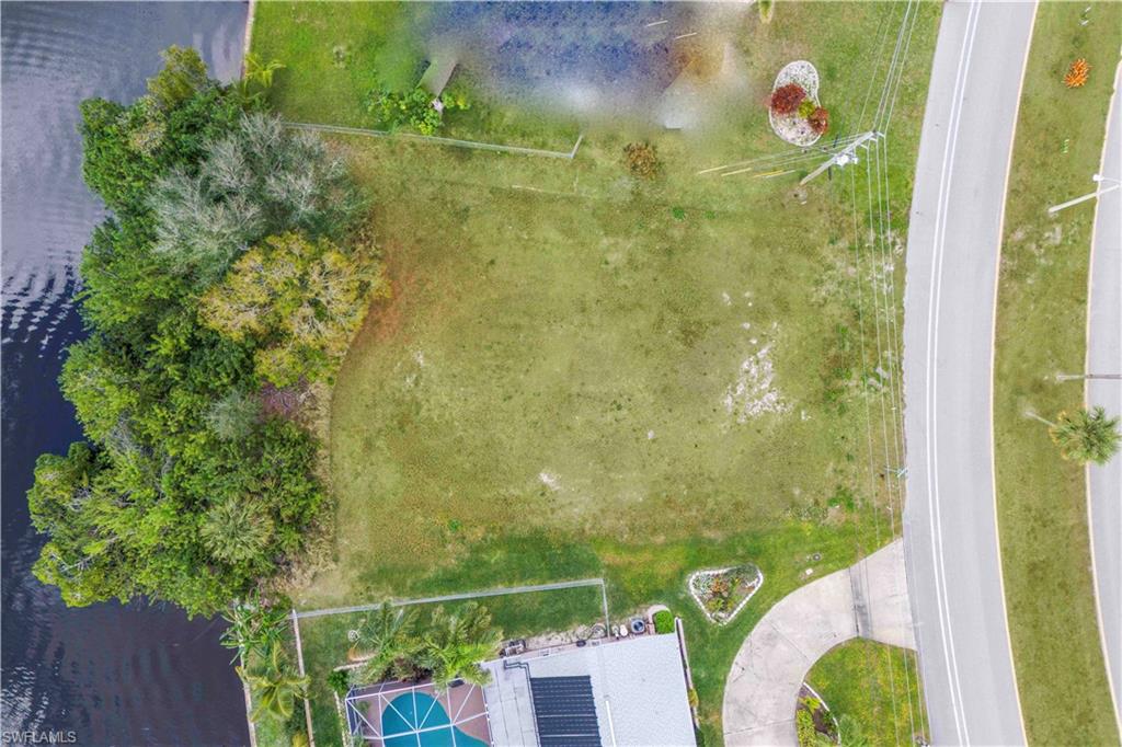 1201 Everest PKWY