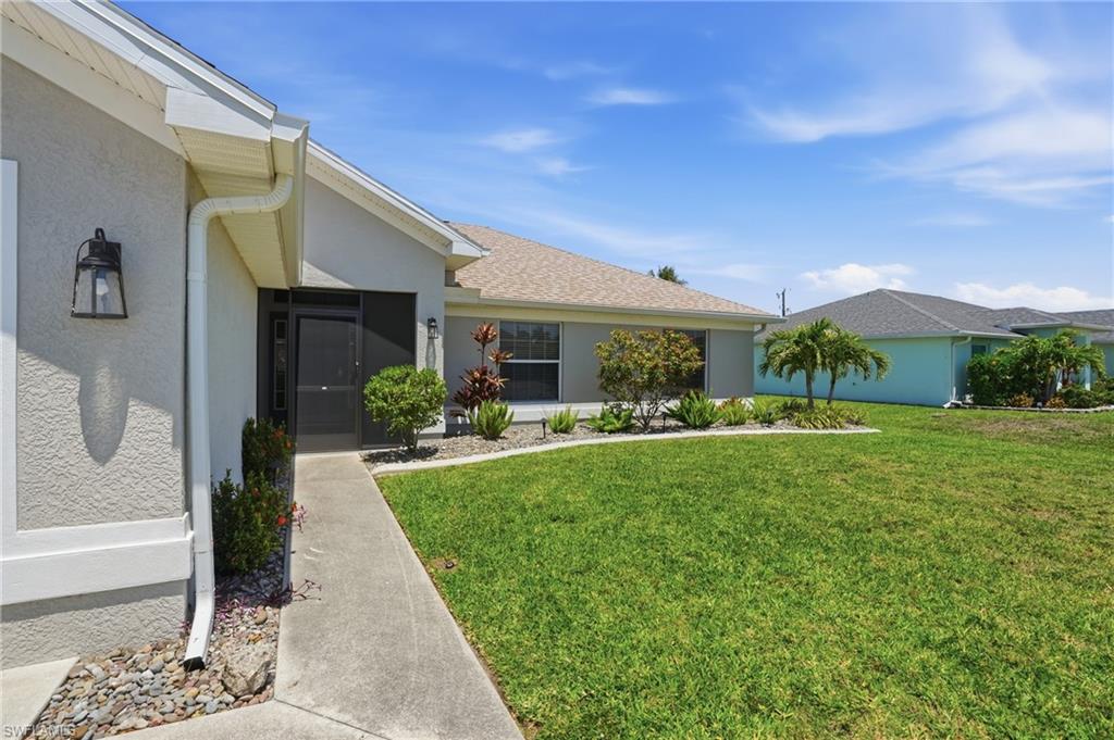 CAPE CORAL - Residential