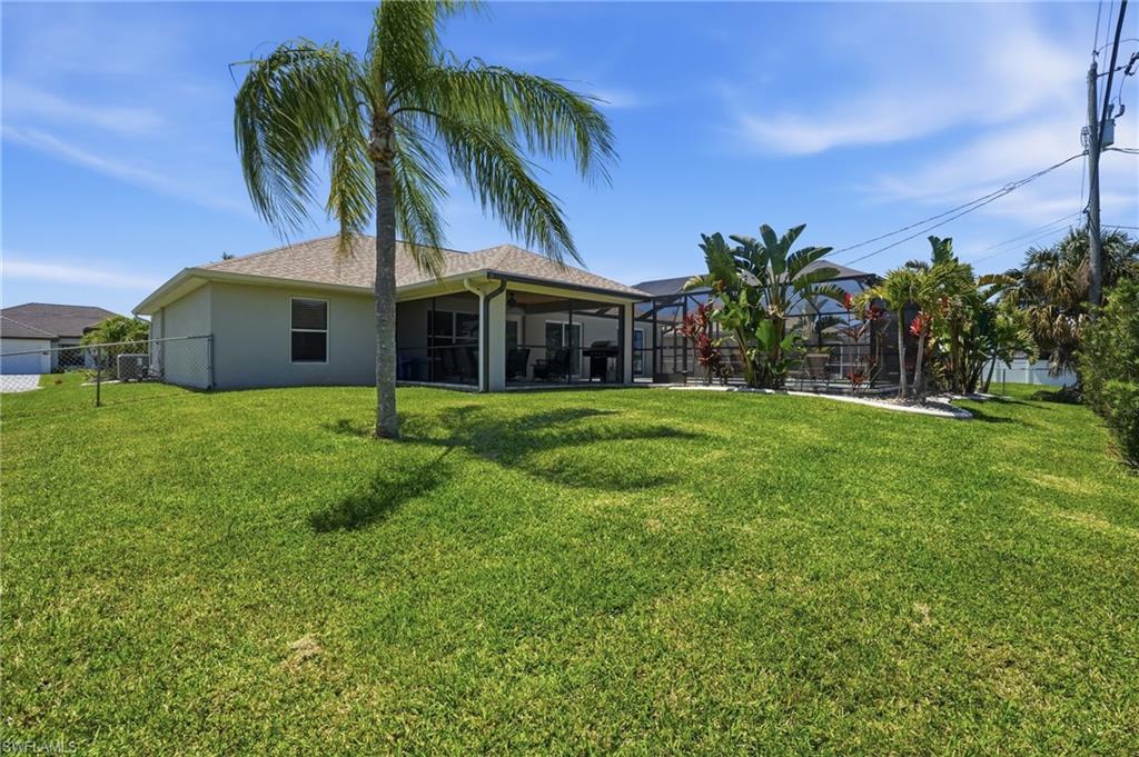 CAPE CORAL - Residential
