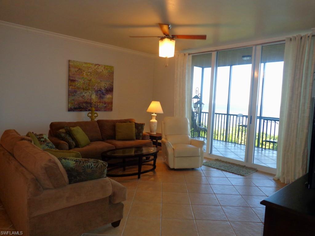 GRANDE ISLE IV - Residential