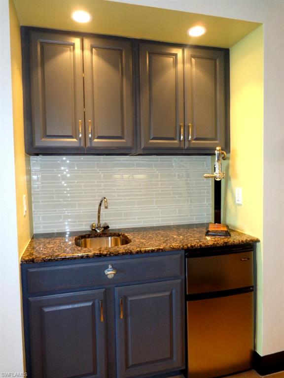 GRANDE ISLE IV - Residential