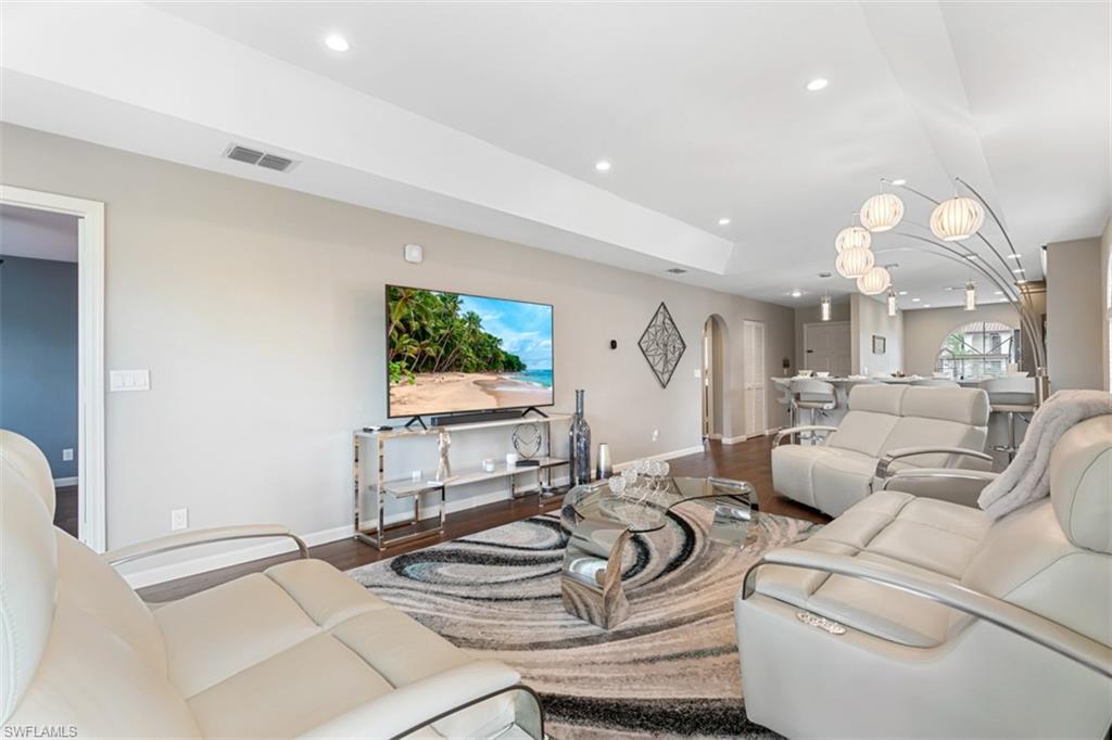 GLENEAGLES - Residential
