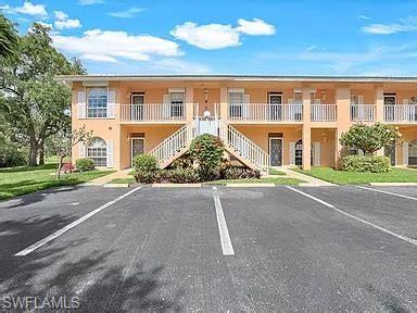 EAGLEWOOD - Residential