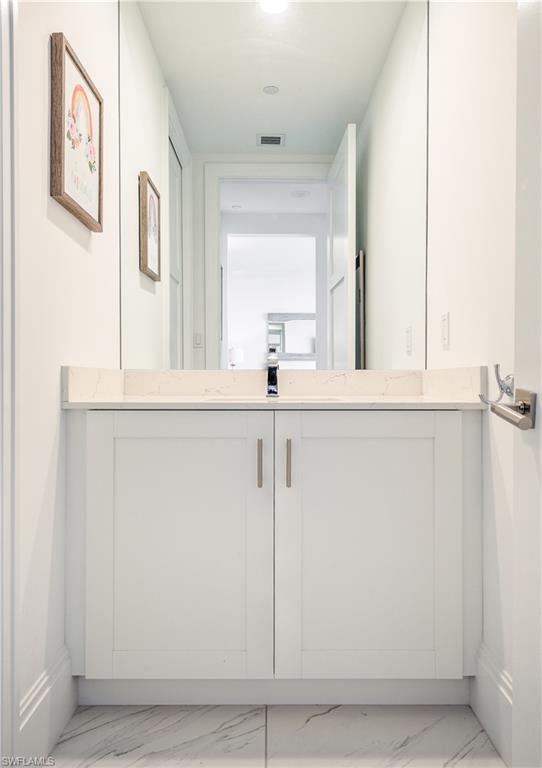 NAPLES SQUARE - Residential