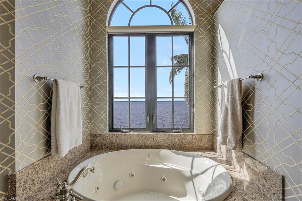 FORT MYERS - Residential