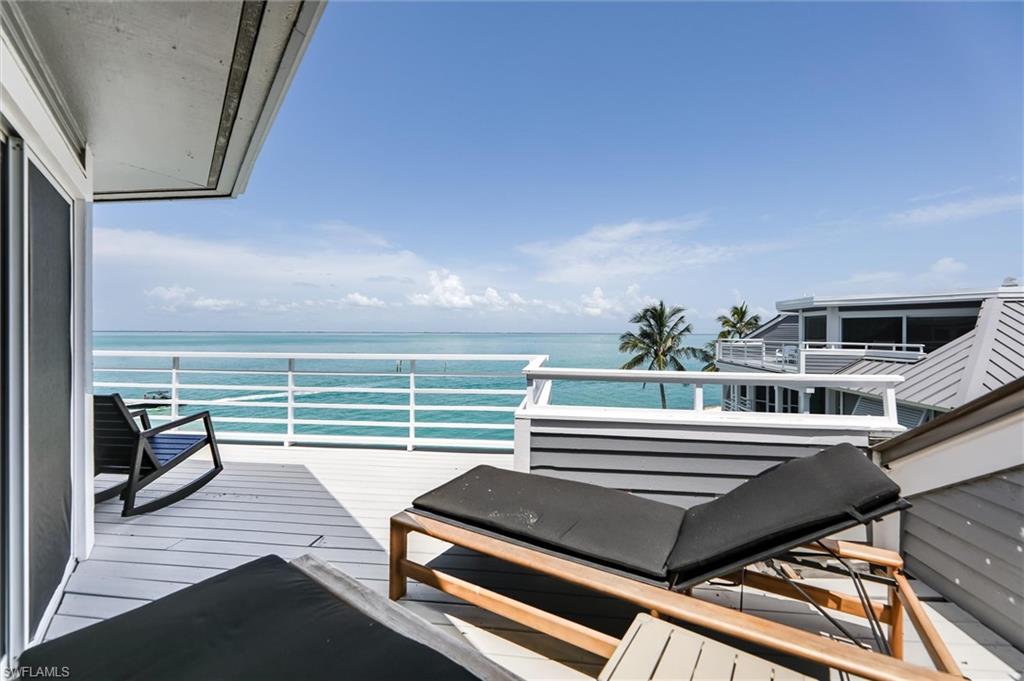 LANDS ENDS VILLAGE CONDO - Residential