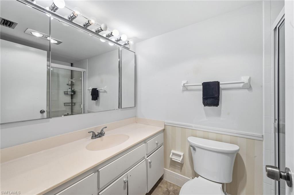 MYERLEE COUNTRY CLUB ESTATES NORTH CONDO - Residential