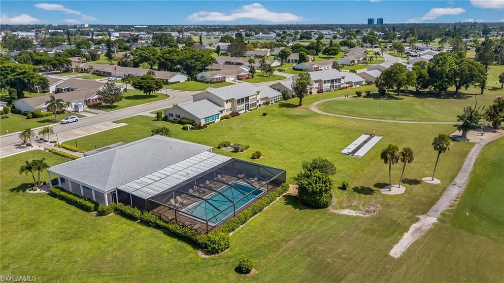 MYERLEE COUNTRY CLUB ESTATES NORTH CONDO - Residential