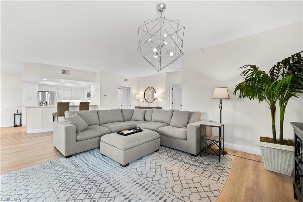 WEDGEWOOD FOUNTAIN - Residential