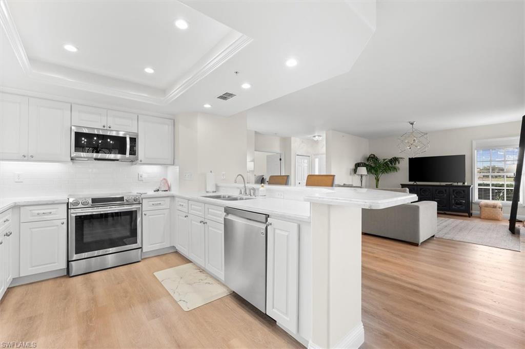 WEDGEWOOD FOUNTAIN - Residential