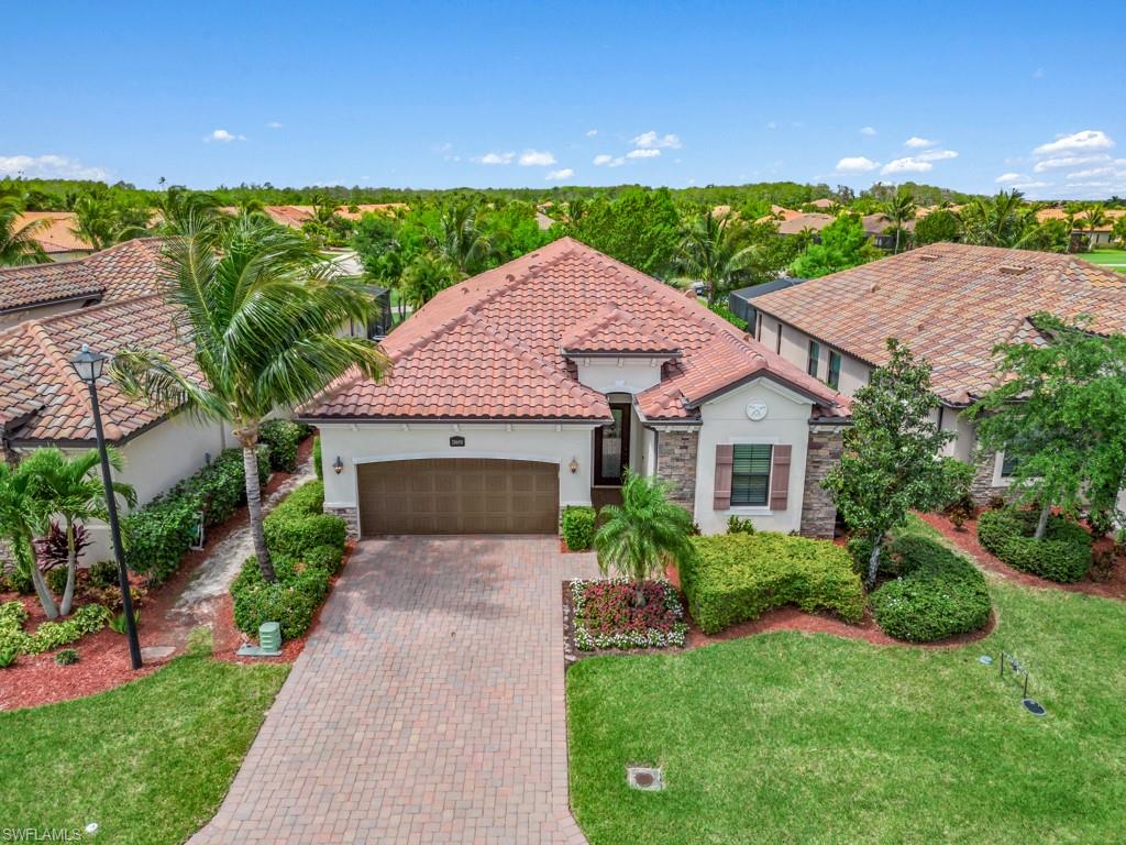 BONITA NATIONAL GOLF AND COUNTRY CLUB - Residential