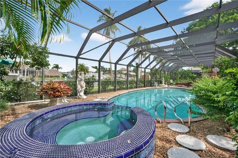 931 Scott DR MARCO ISLAND FL 34145