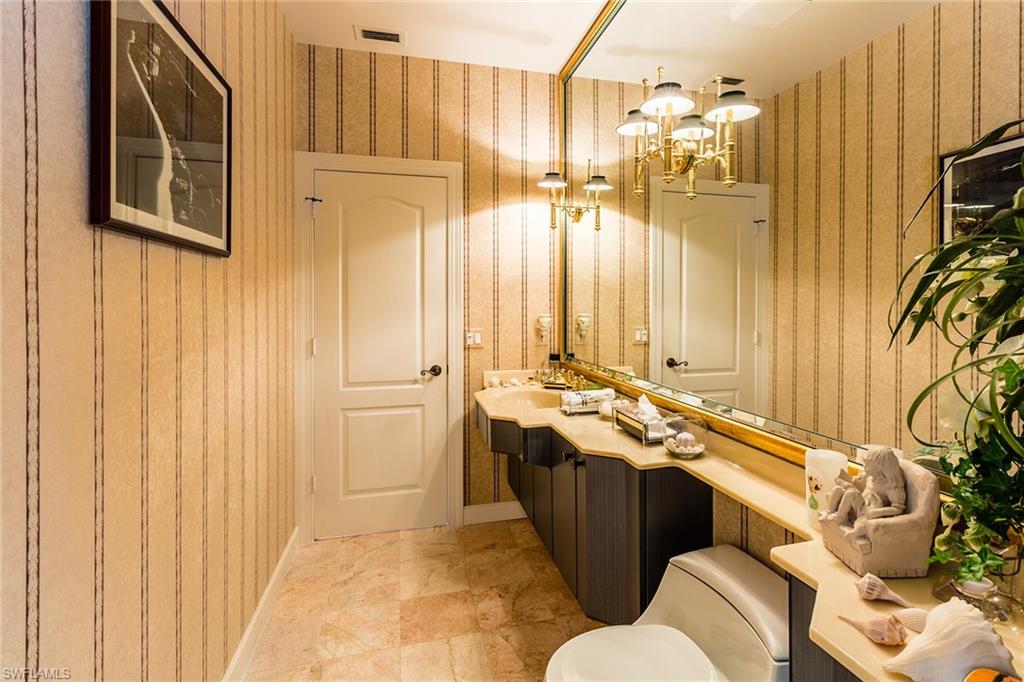 HIDEAWAY BEACH - Residential