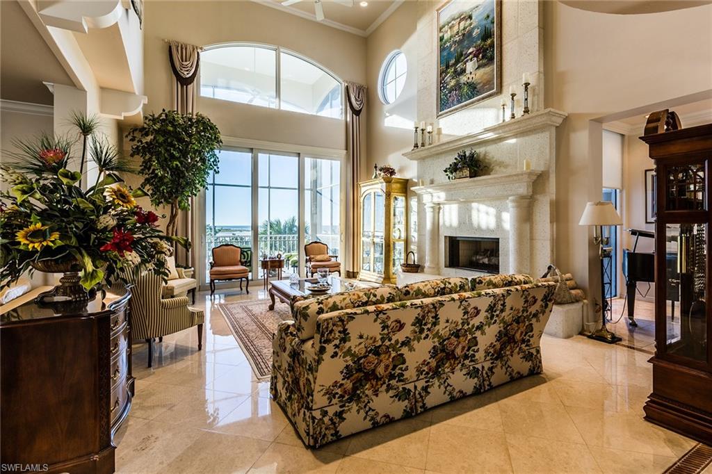 HIDEAWAY BEACH - Residential