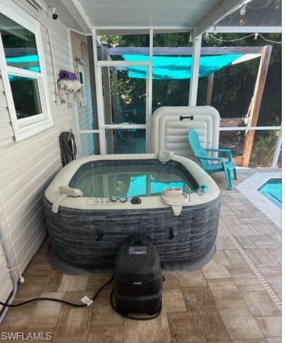 SAN CARLOS PARK - Residential