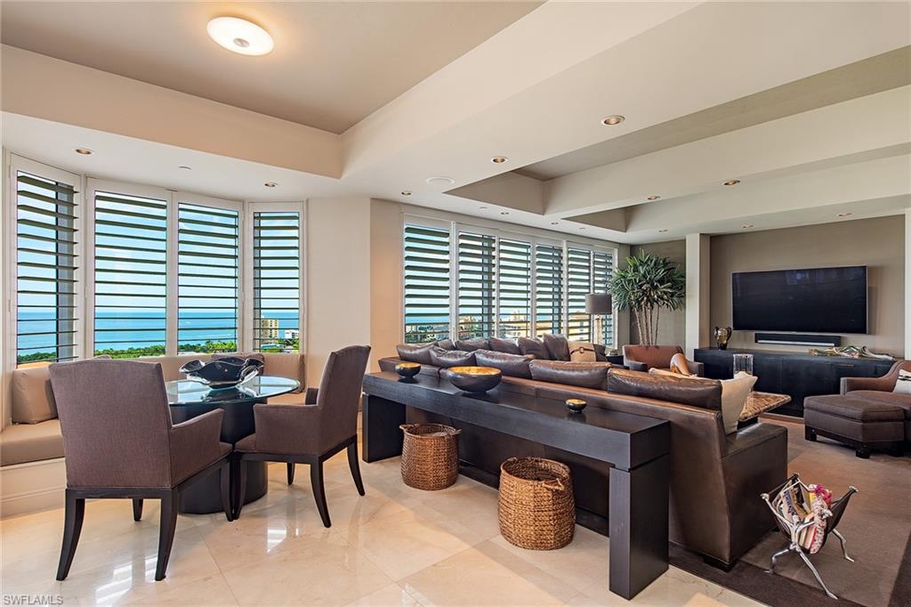 TRIESTE AT BAY COLONY - Residential