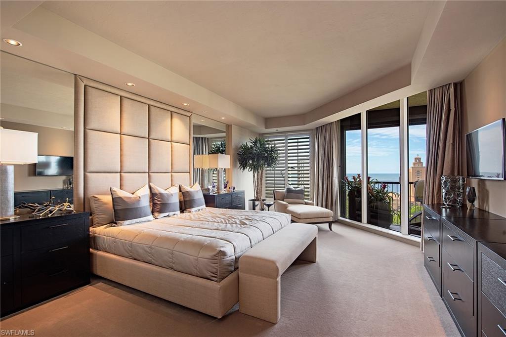 TRIESTE AT BAY COLONY - Residential