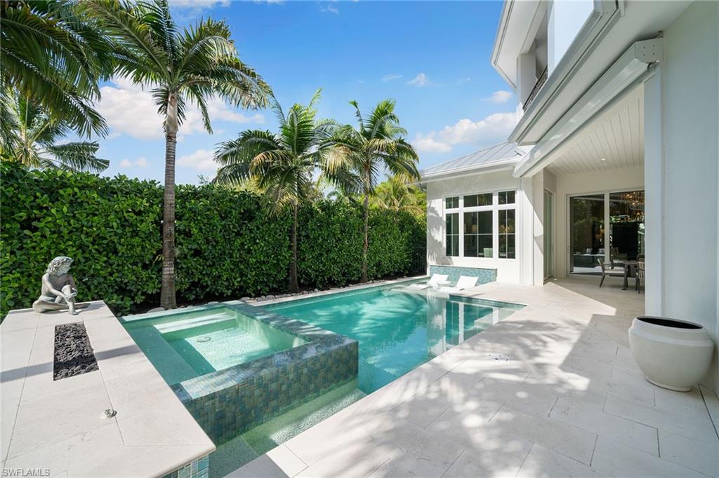 OLDE NAPLES - Residential