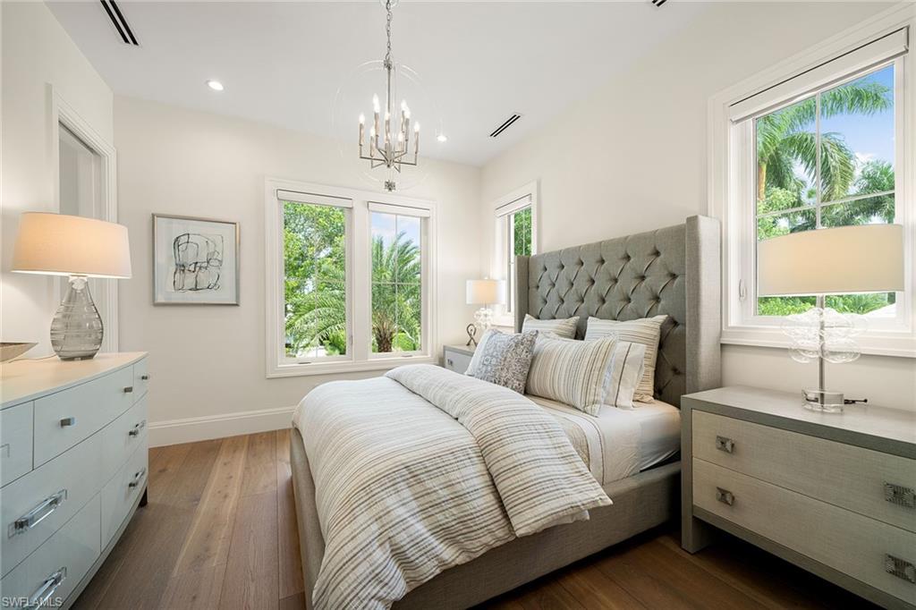 OLDE NAPLES - Residential