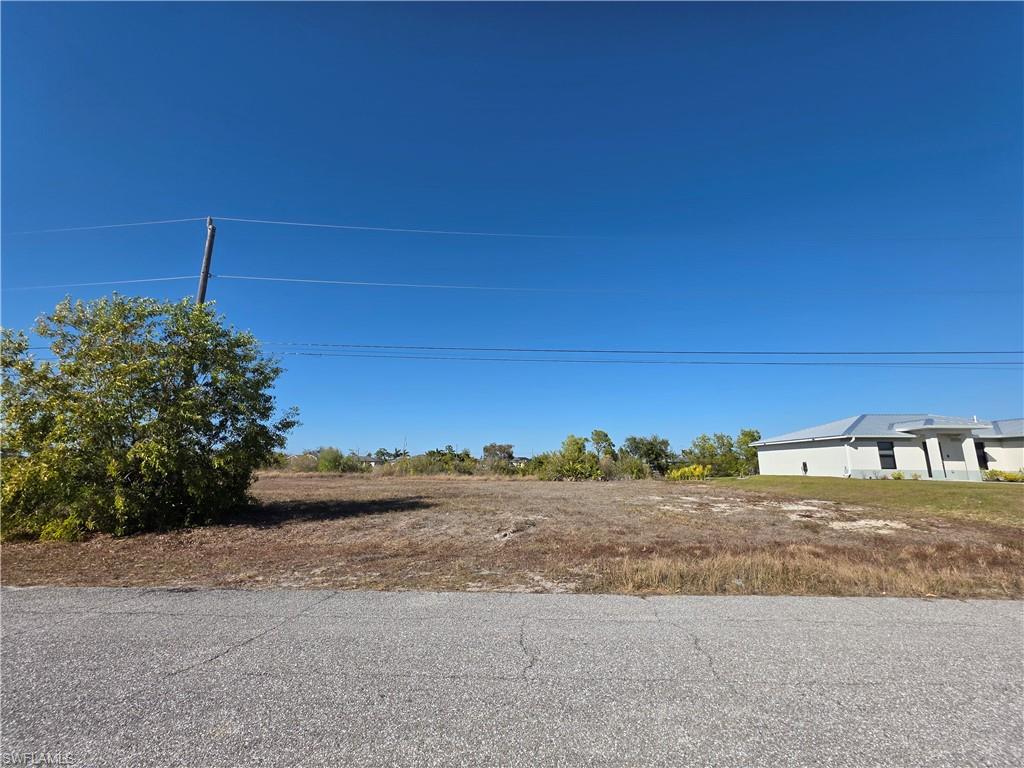 CAPE CORAL - Land