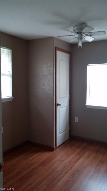 SAN CARLOS PARK - Residential