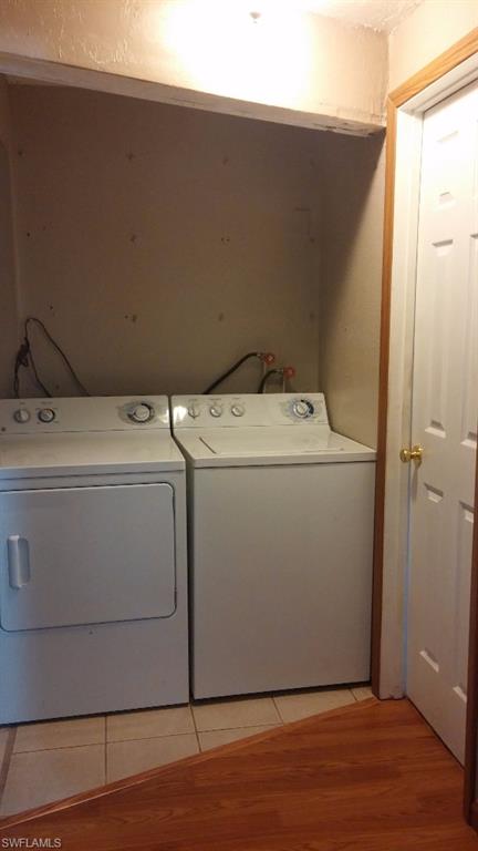 SAN CARLOS PARK - Residential